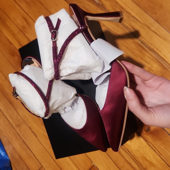 Red Stilletos Heels Sparkly Strap - Picture 4 of 7